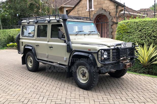 Land Rover Defender 2007