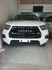 Toyota Hilux 2021 White for sale