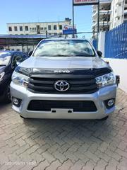 Toyota Hilux 2019 Silver for sale