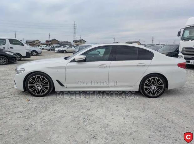 BMW 523i 2019 White