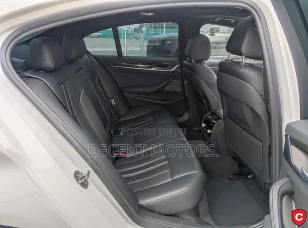 BMW 523i 2019 White