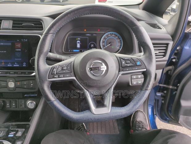 Nissan Leaf SV 2020 Blue