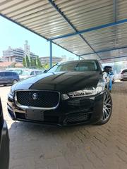 Jaguar XE 25t Premium AWD 2018 Black for sale