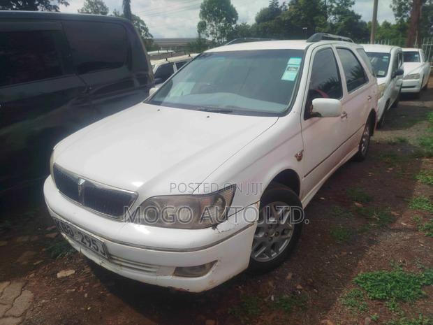Toyota Vista 2001 White