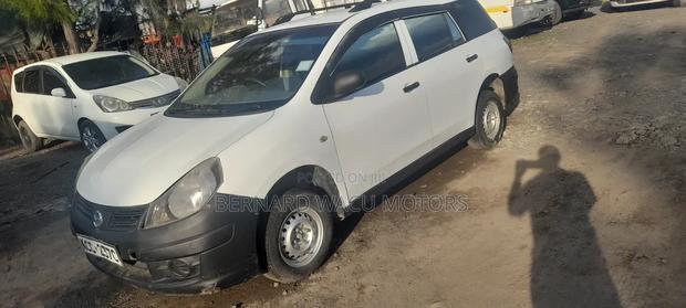 Nissan Advan 2008 White