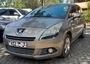 Peugeot 5008 2014 Green for sale