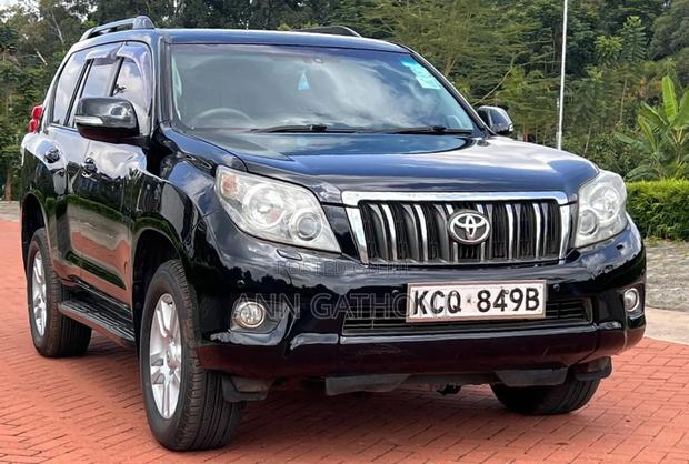 Toyota Land Cruiser Prado 3.0 TD 2011 Black