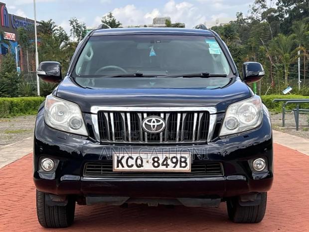 Toyota Land Cruiser Prado 3.0 TD 2011 Black