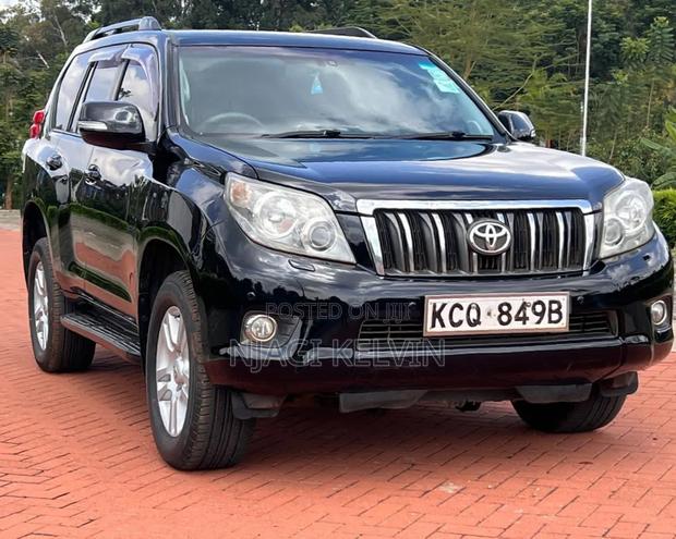 Toyota Land Cruiser Prado 3.0 TD 2011 Black