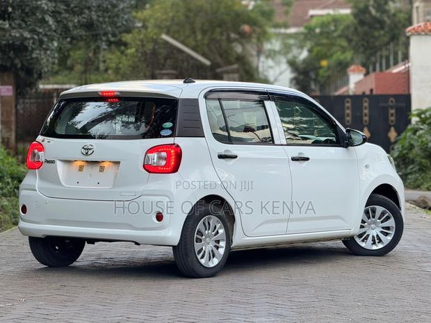 Toyota Passo 2018 White