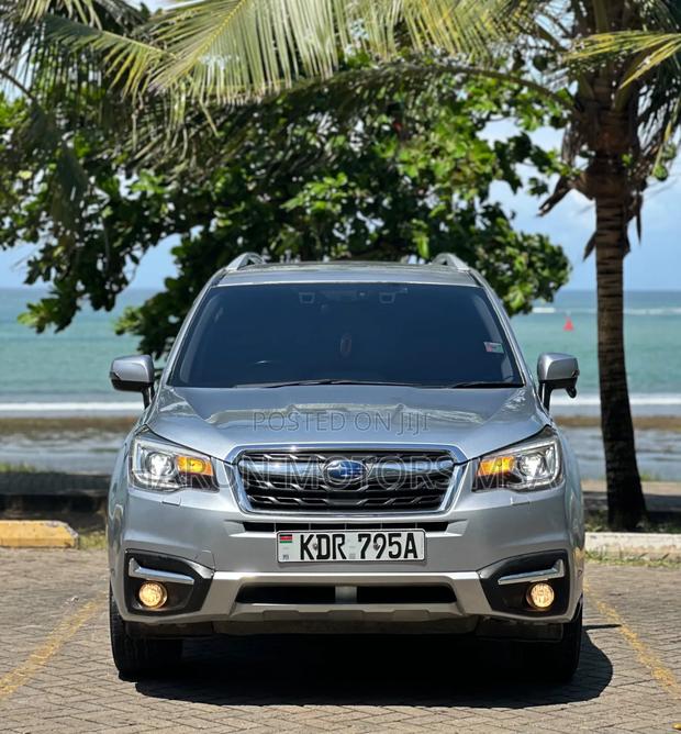 Subaru Forester 2017 Silver