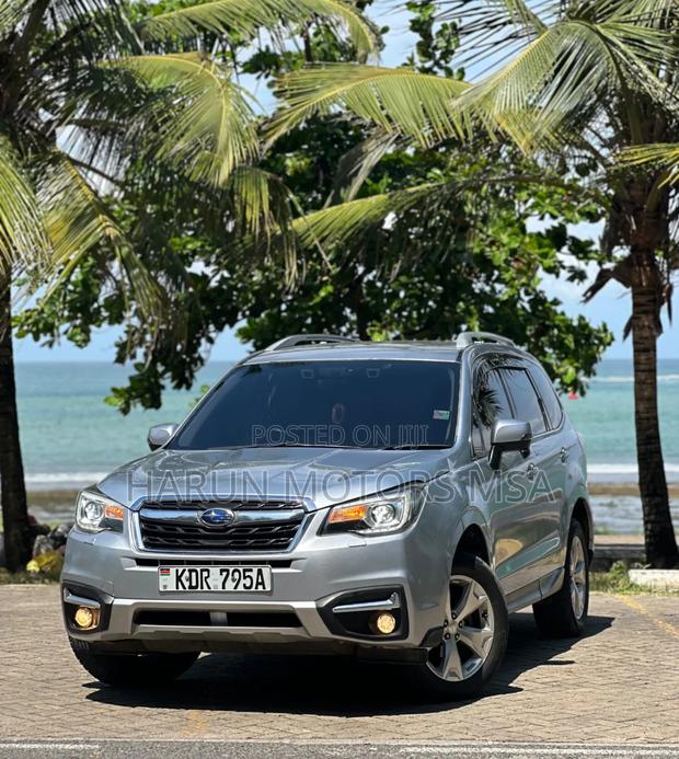 Subaru Forester 2017 Silver