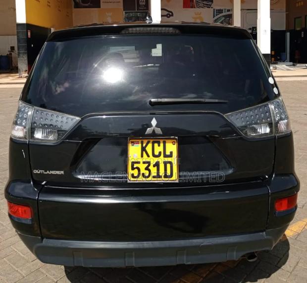 Mitsubishi Outlander 2010 Black