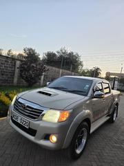 Toyota Hilux 2014 Gold for sale