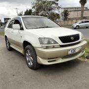 Toyota Harrier 2.4 16V 2003 Pearl for sale