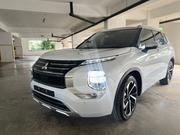 Mitsubishi Outlander ES 2023 White for sale
