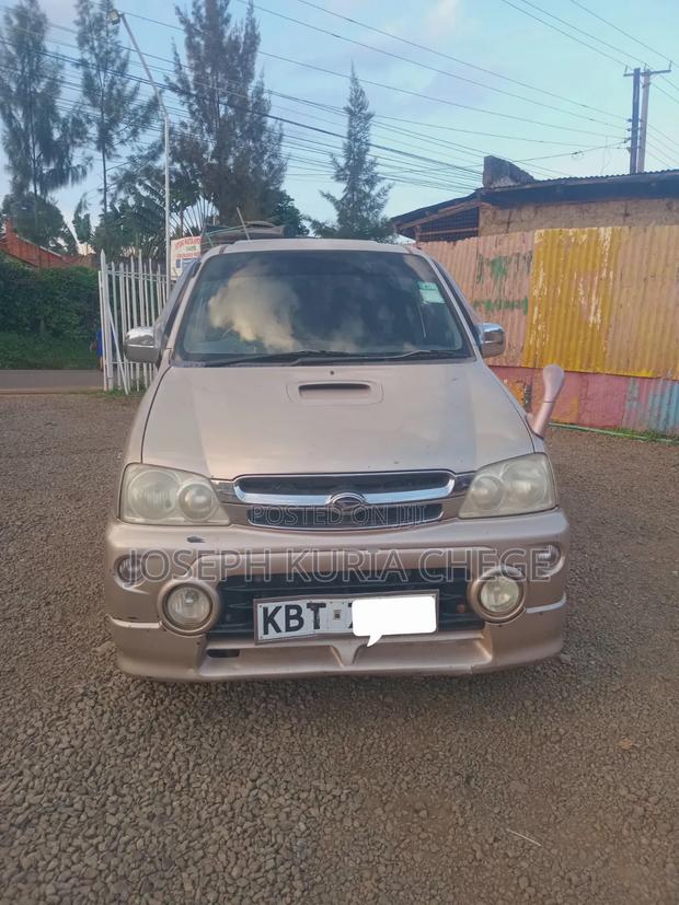 Daihatsu Terios 2007 Pink