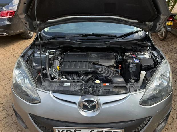 Mazda Demio 2015 Silver