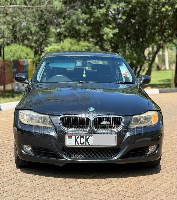 BMW 318i 2009 Black