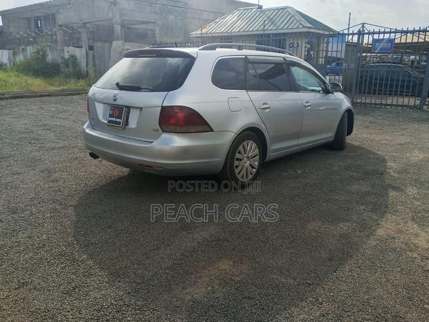 Volkswagen Golf 2010 Silver