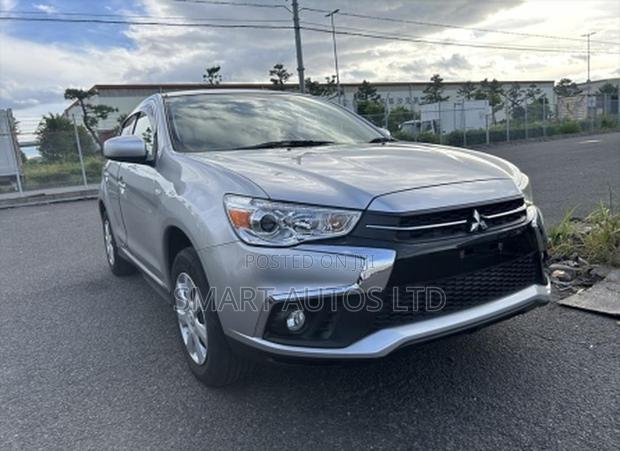 Mitsubishi RVR 2019 Silver