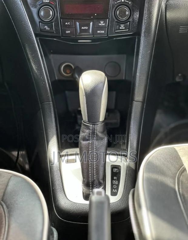 Suzuki Swift 2014 Green