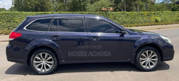 Subaru Outback 2013 Blue