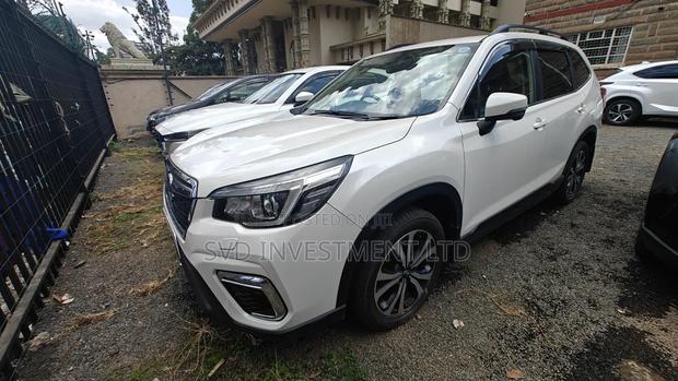 Subaru Forester 2018 White
