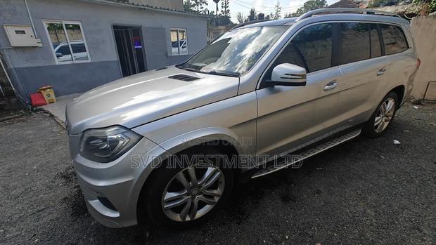 Mercedes-Benz GL-Class 2015 Silver