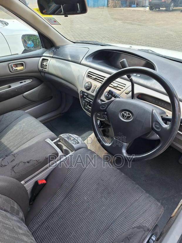 Toyota Vista 2002 White