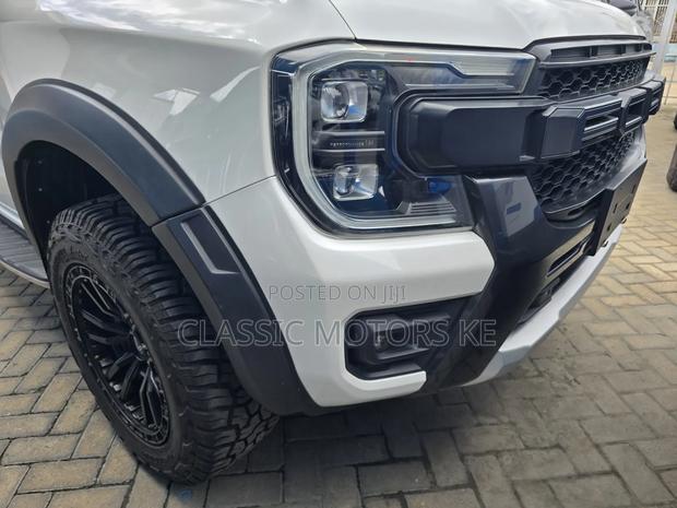 Ford Ranger Wildtrak 2023 White