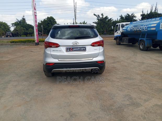 Hyundai Santa Fe 2014 Silver