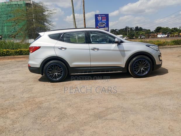 Hyundai Santa Fe 2014 Silver