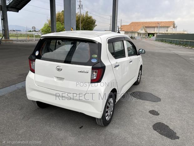 Daihatsu Mira 2019 White