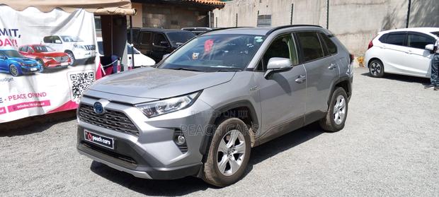 Toyota RAV4 2020 Silver