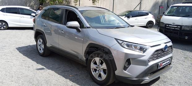 Toyota RAV4 2020 Silver