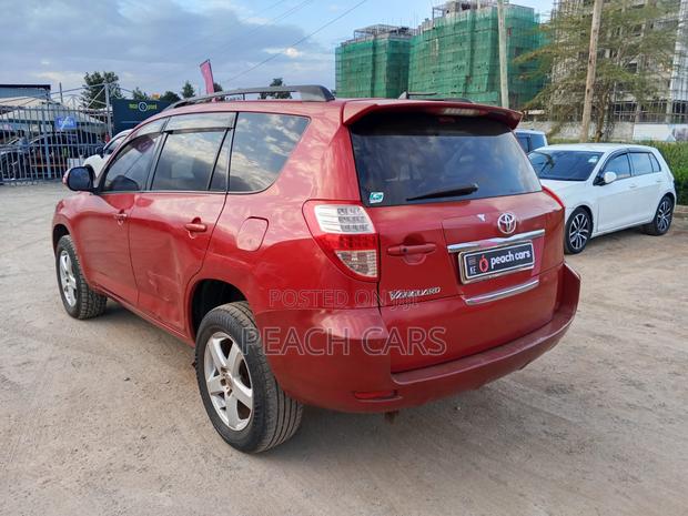 Toyota Vanguard 2008 Red