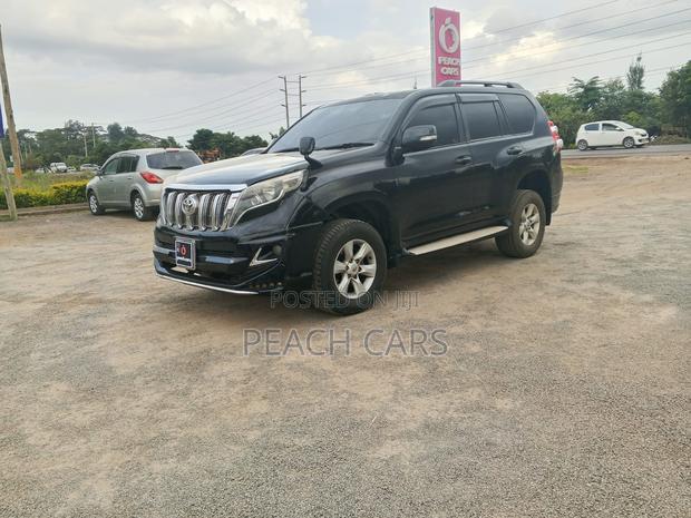 Toyota Land Cruiser Prado 2011 Black