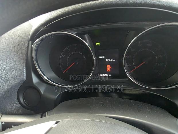 Mitsubishi RVR 2022 White