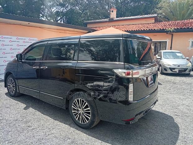 Nissan Elgrand 2015 Black