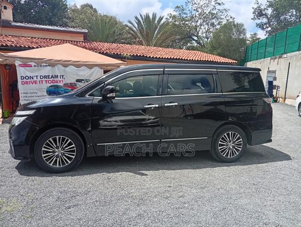 Nissan Elgrand 2015 Black