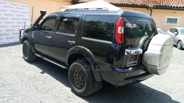 Ford Everest 2014 Black
