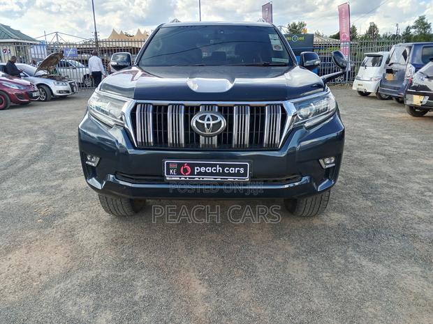 Toyota Land Cruiser Prado 2011 Black
