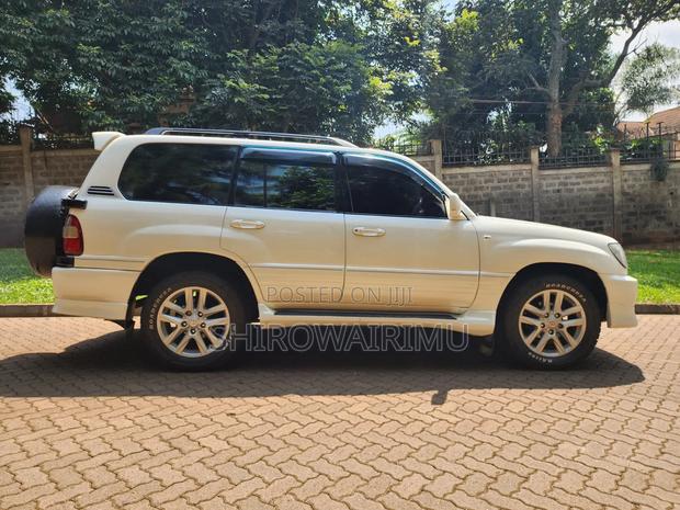 Toyota Land Cruiser 1999 Pearl