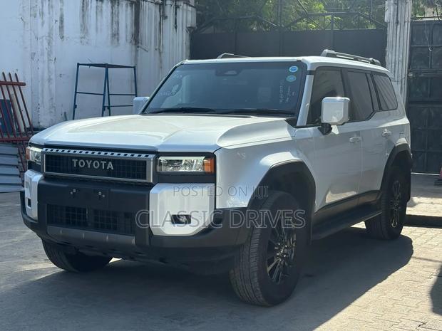 Toyota Land Cruiser 2024