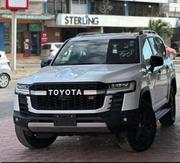 Toyota Land Cruiser LC300 2024 White for sale