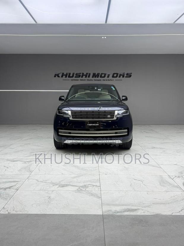 Land Rover Range Rover 2022 Blue