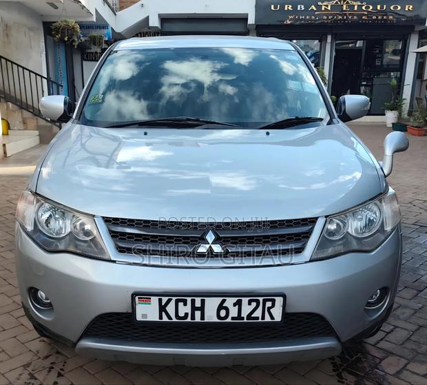 Mitsubishi Outlander 2009 Silver