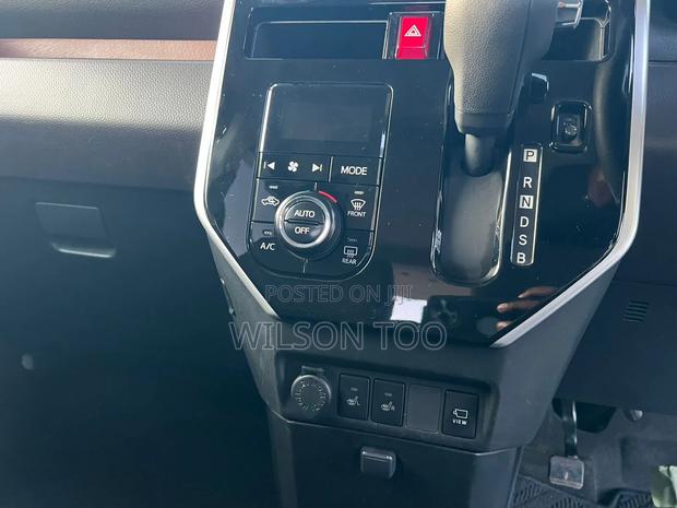 Daihatsu Thor 2019 Blue
