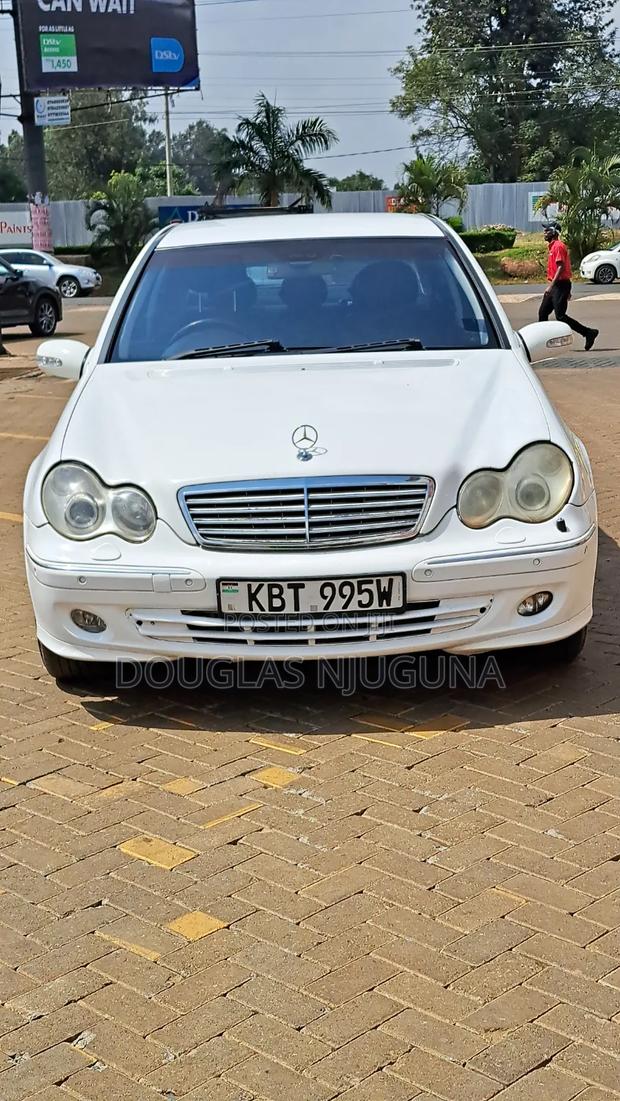 Mercedes-Benz C230 2005 White
